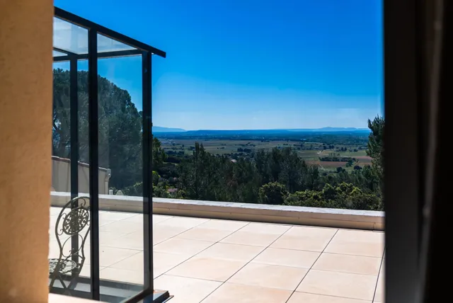 Villa in Chateauneuf Du Pape, Provence - Var