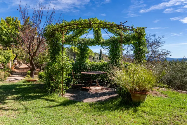 Villa in Gordes, Provence - Var