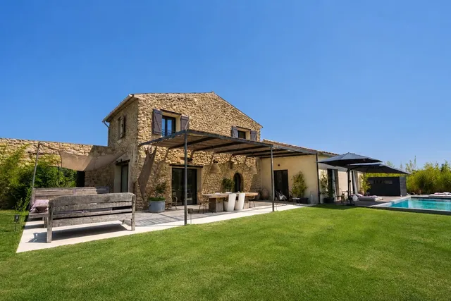 Villa in Vaugines, Provence - Var