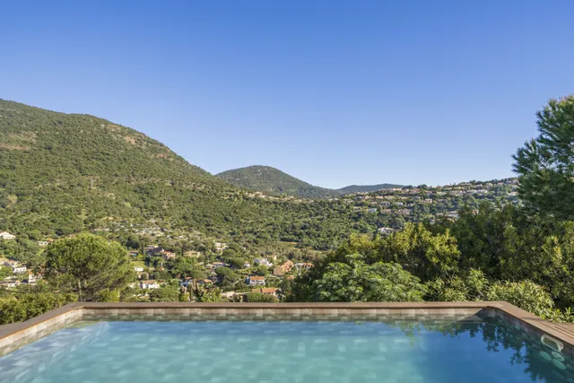Villa in Cavalaire Sur Mer, Provence - Var