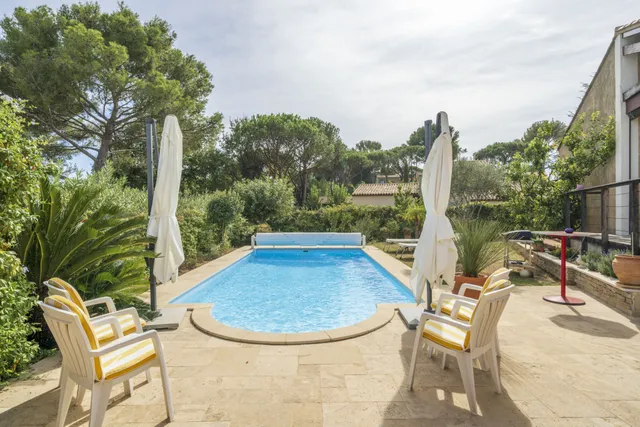 Villa in La Croix Valmer, French Riviera