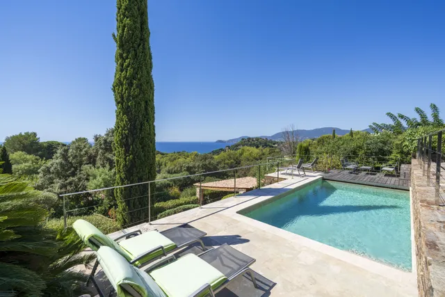 Villa in La Croix Valmer, French Riviera