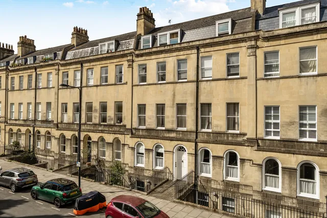 16 Henrietta Street, Bath BA2 6LW