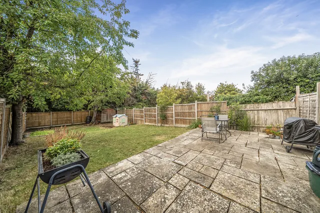 227a Lynmouth Avenue, Morden SM4 4RX