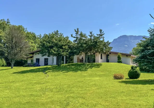Villa in Annecy Le Vieux, French Alps / Lakes