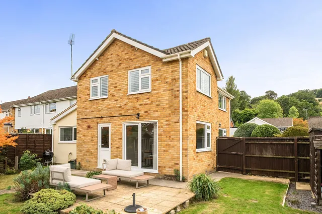 82 Beeches Road, Cheltenham GL53 8NX