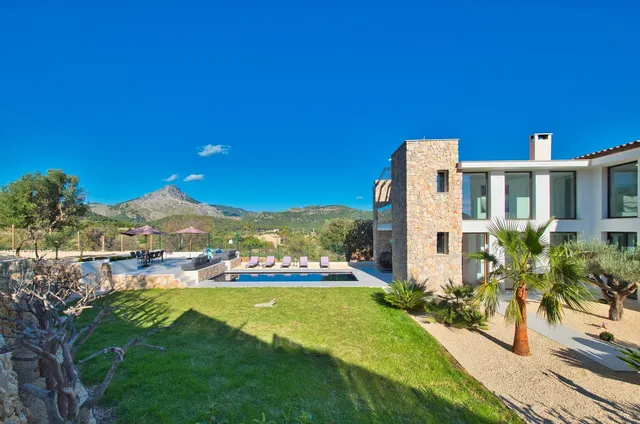 Villa in Es Capdella, Mallorca