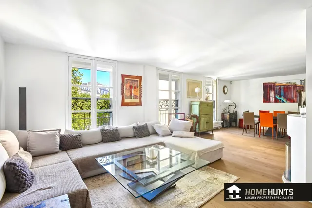 Apartment in 6th (Saint Germain des Prés - Luxembourg), Paris