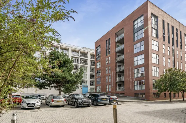 420 Airpoint Skypark Road, Bristol BS3 3NL