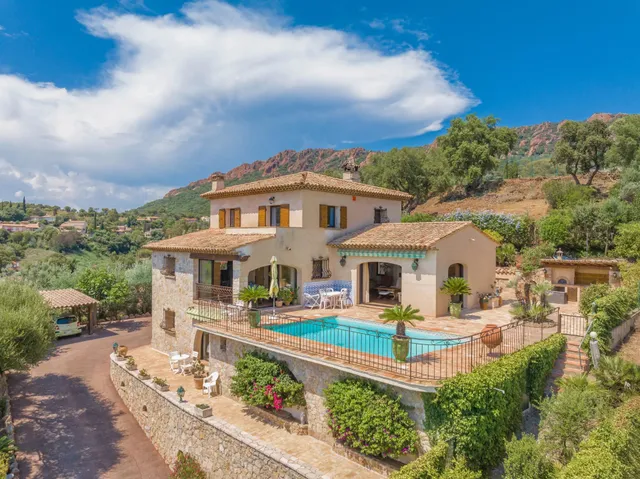 Villa in Agay, French Riviera