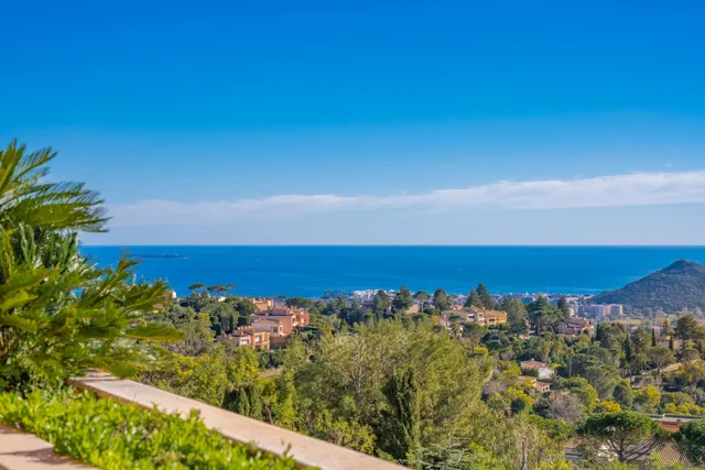 Villa in Mandelieu La Napoule, French Riviera