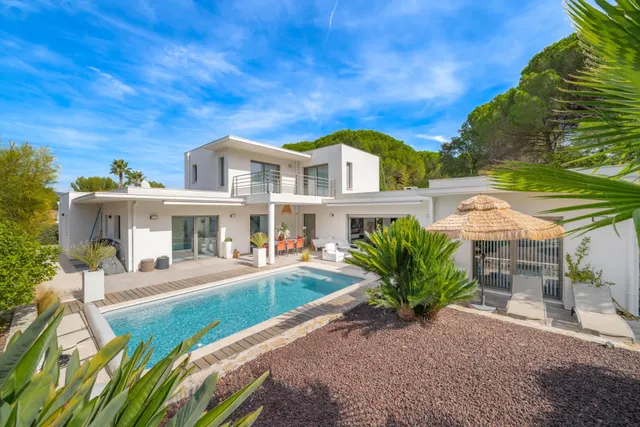 Villa in St Raphael, French Riviera