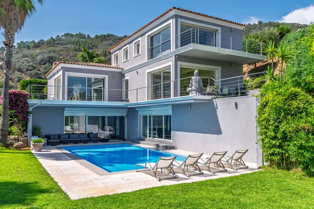 Villa in Mandelieu La Napoule, French Riviera
