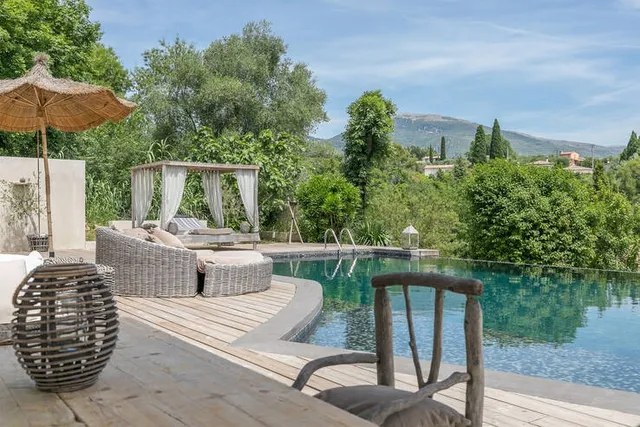 Villa in Le Rouret, French Riviera