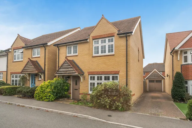 3 Empress Road, Aylesford ME20 7FX