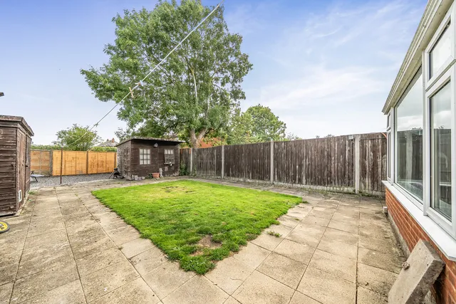 3 Orchard Close, Highbridge TA9 4JL
