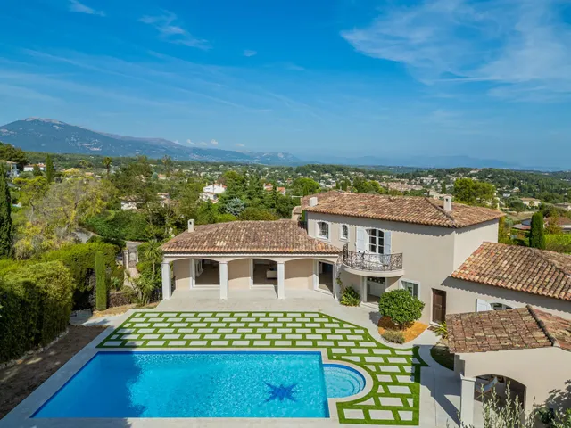 Villa in Valbonne, French Riviera