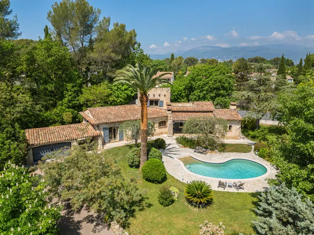 Villa in Mougins, French Riviera