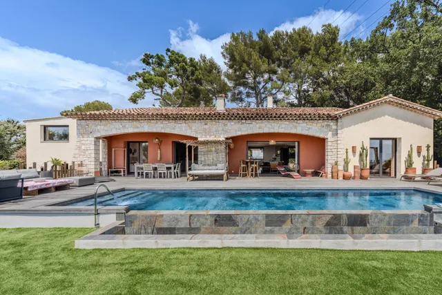 Villa in Mougins, French Riviera