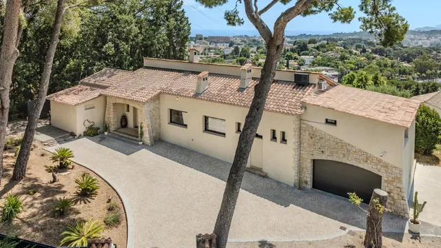 Villa in Mougins, French Riviera