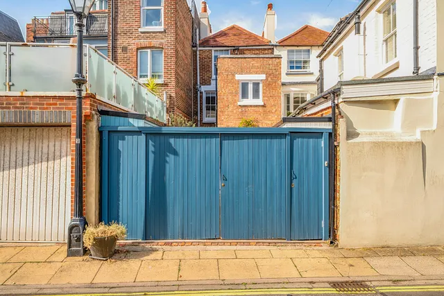 3 Bellevue Terrace, Portsmouth PO5 3AT