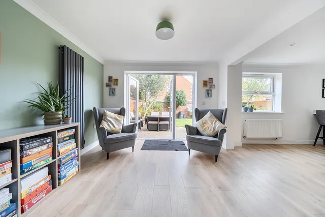 7 Longridge Way, Weston-super-mare BS24 7EB