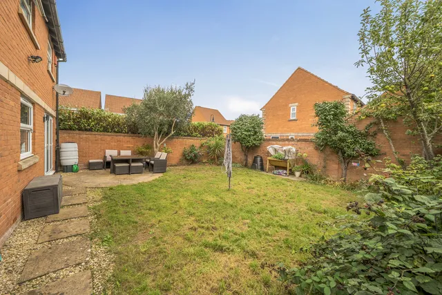 7 Longridge Way, Weston-super-mare BS24 7EB