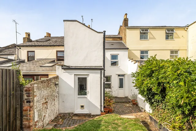 49 Sherborne Street, Cheltenham GL52 2JY