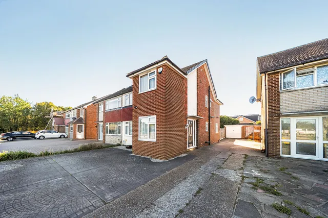 346 Thong Lane, Kent DA12 4LH