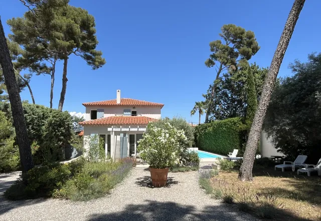 Villa in Le Brusc, Provence - Var