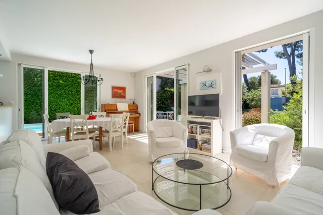 Villa in Le Brusc, Provence - Var