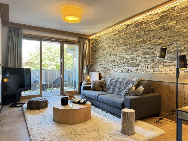 Apartment in Courchevel, French Alps / Lakes