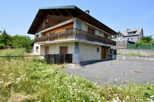 Chalet in Annecy, French Alps / Lakes