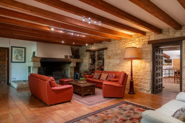 Villa in Fourques, Provence - Var