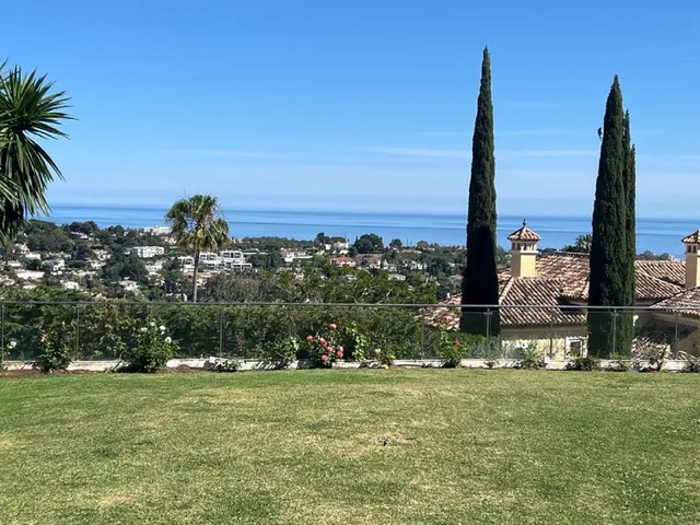 Villa in El Paraiso, Costa Del Sol