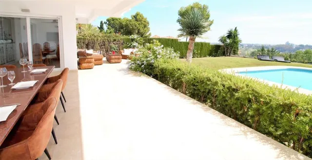 Villa in El Paraiso, Costa Del Sol