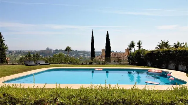 Villa in El Paraiso, Costa Del Sol