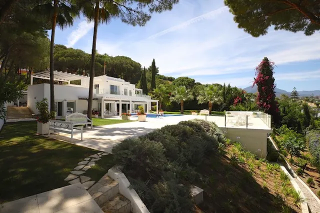 Villa in Las Brisas, Costa Del Sol