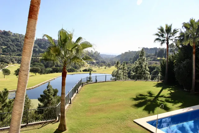 Villa in Los Arqueros, Costa Del Sol