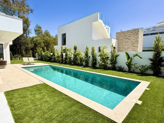 Villa in New Golden Mile, Costa Del Sol