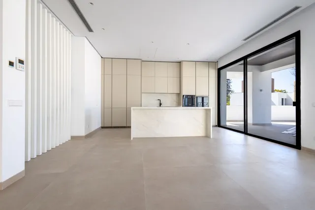 Villa in The Golden Mile, Costa Del Sol