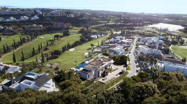Villa in Los Flamingos, Costa Del Sol