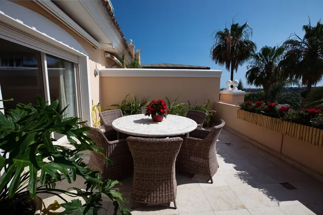 Apartment in The Golden Mile, Costa Del Sol