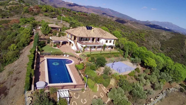 Villa in Estepona, Costa Del Sol