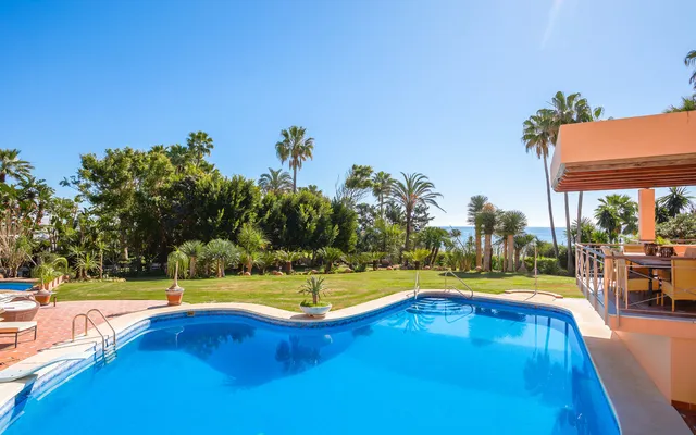 Villa in New Golden Mile, Costa Del Sol