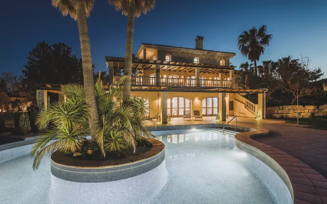 Villa in Estepona, Costa Del Sol