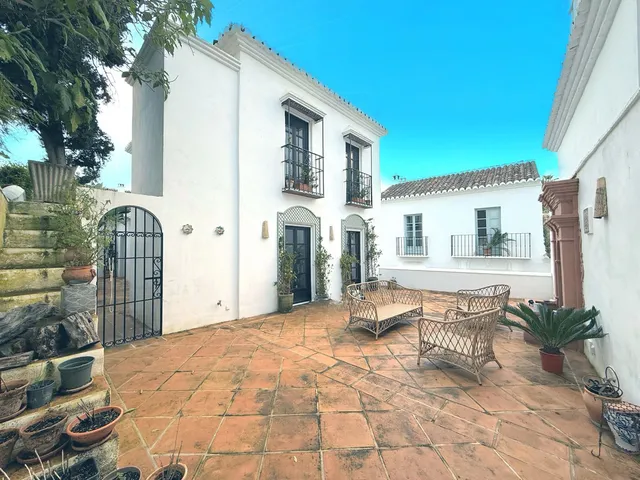Villa in Marbella, Costa Del Sol