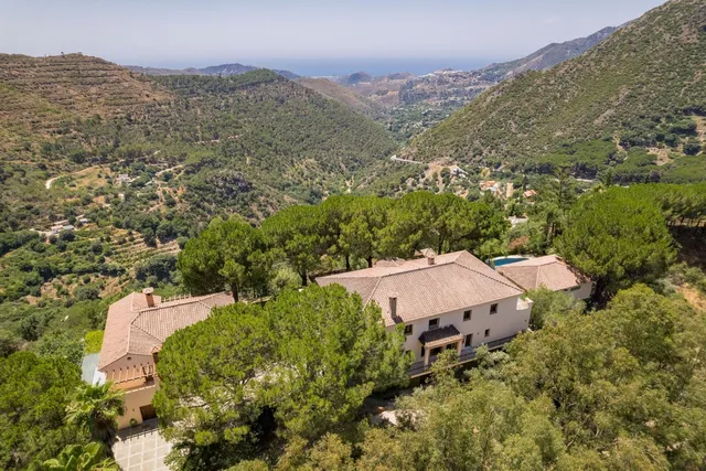 Villa in Ojen, Costa Del Sol