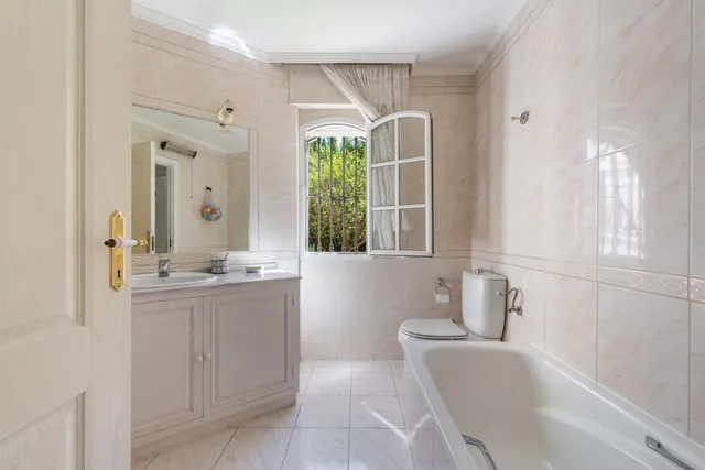 Villa in Marbella, Costa Del Sol