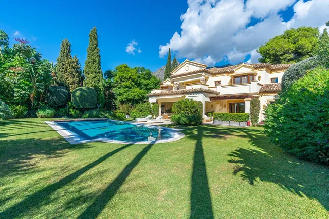 Villa in Sierra Blanca, Costa Del Sol